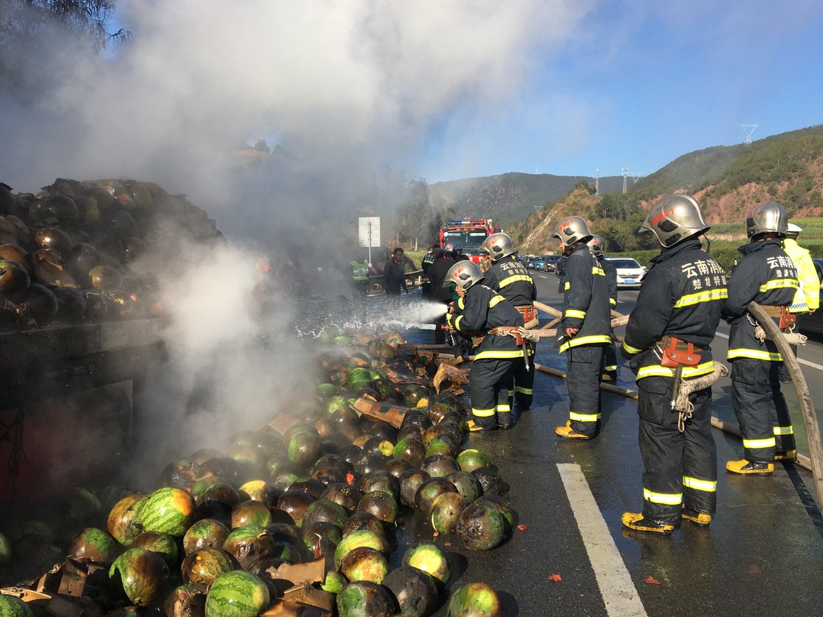 Truck loaded with watermelons catches fire in SW China's Yunnan. No casualties, except terribly burnt watermelons