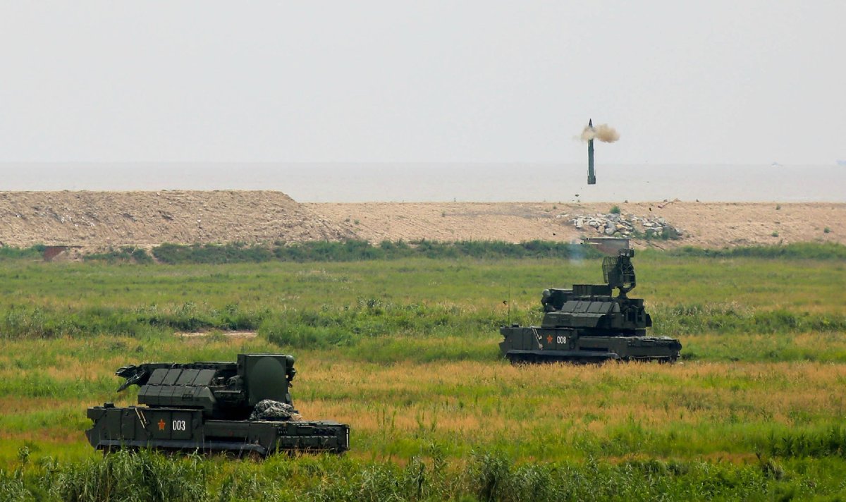 HQ-7B, HQ-16B, HQ-17, 9K331, FN-6etc, les exercices de lutte anti-aérienne se multiplient en Chine actuellement.   