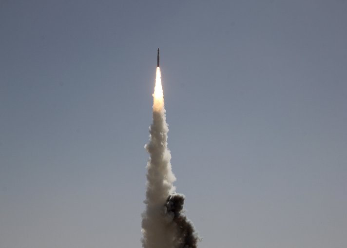 China on Thursday sent into orbit five remote sensing satellites for commercial use from Jiuquan Satellite Launch Center