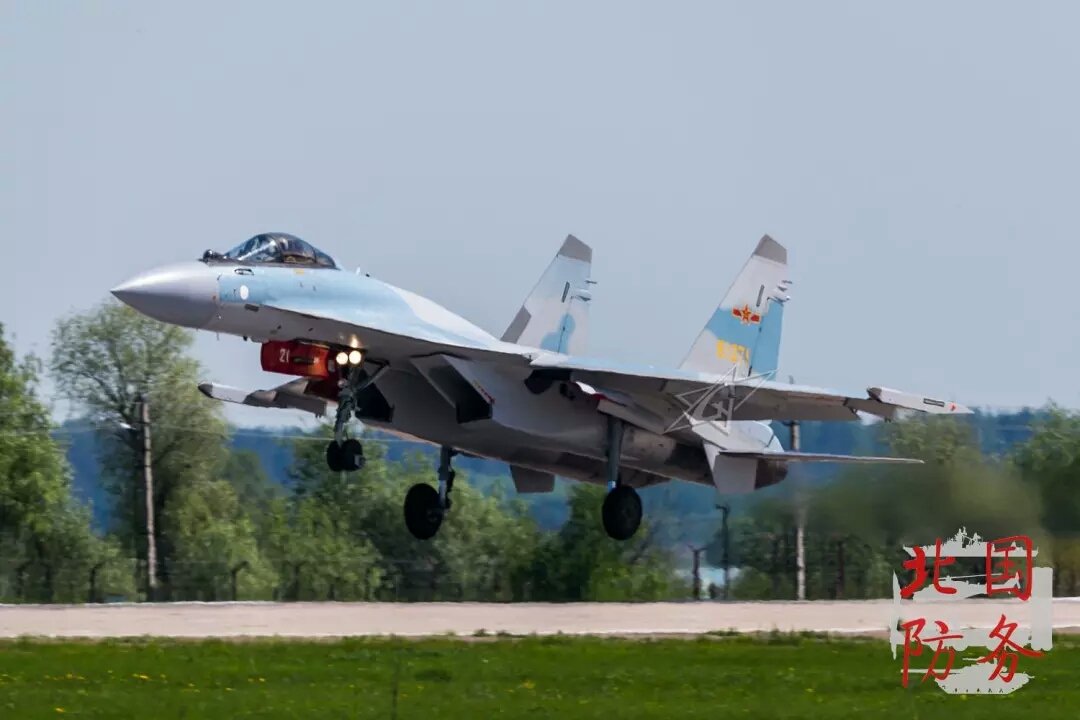 PLAAF Su-35 landed at Zhukovski, Moscow for upgrading.   