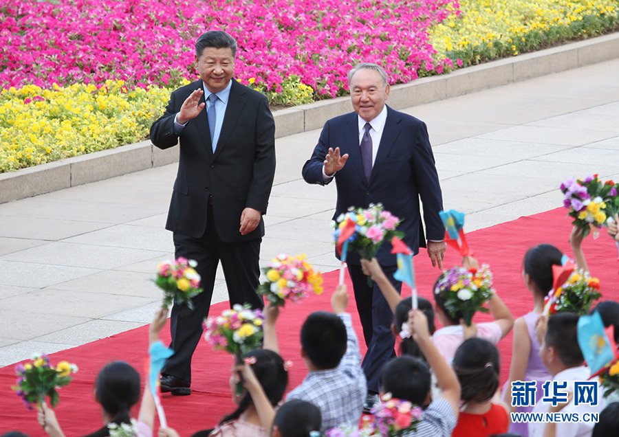 Chinese President Xi Jinping held talks with Kazakh President Nursultan Nazarbayev in Beijing on Thursday, and they agreed to consolidate the traditional friendship and work together to forge ahead in achieving national rejuvenation of their countries.   
