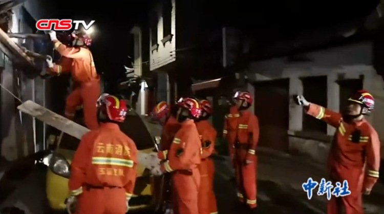 18 injured in magnitude-5 earthquake in southwest China's Yunnan    