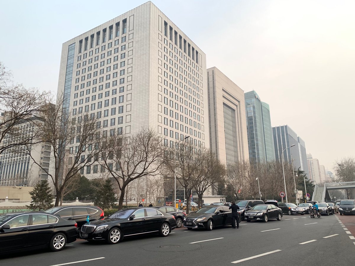Big line of embassy cars outside China's Foreign Ministry as ambassadors attend urgent coronavirus meeting. One tells us the main message was that China has things under control and there's no need for foreign govs to be planning the evacuation of their nationals from Wuhan