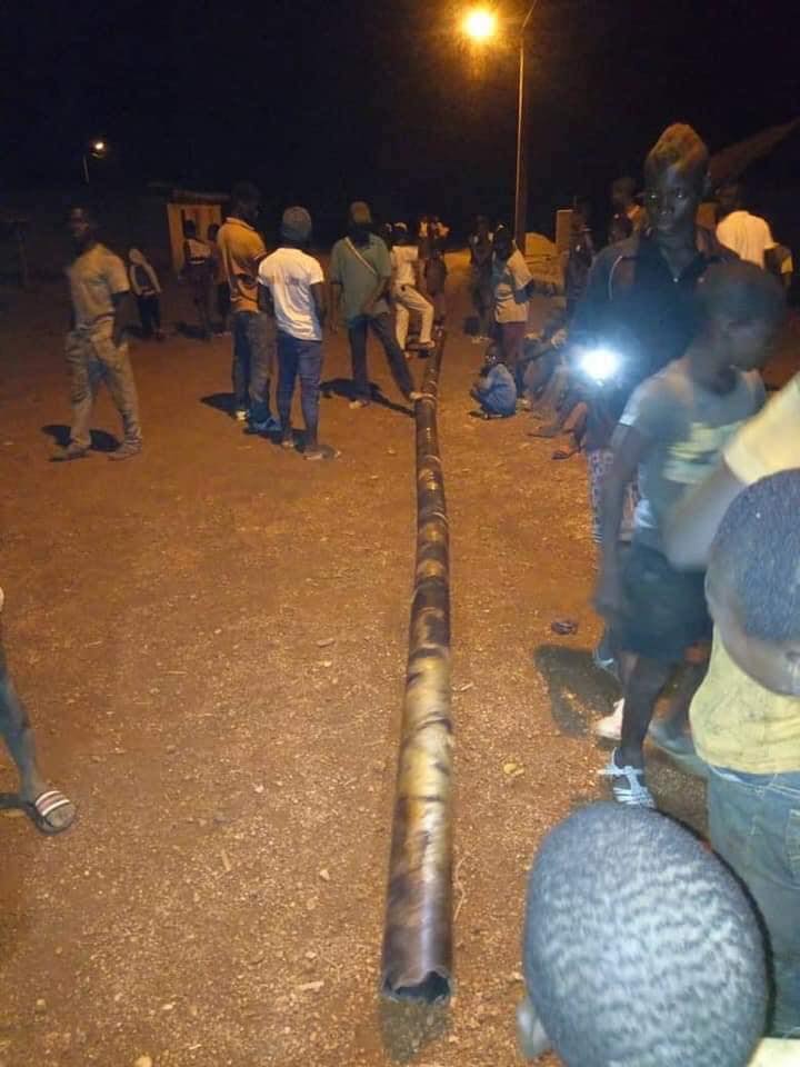 Reports of a 12-m-long object crashing into the village of Mahounou in Cote d'Ivoire. It's directly on the CZ-5B reentry track,  2100 km downrange from the Space-Track reentry location. Possible that part of the stage could have sliced through the atmo that far (photo: Aminata24)