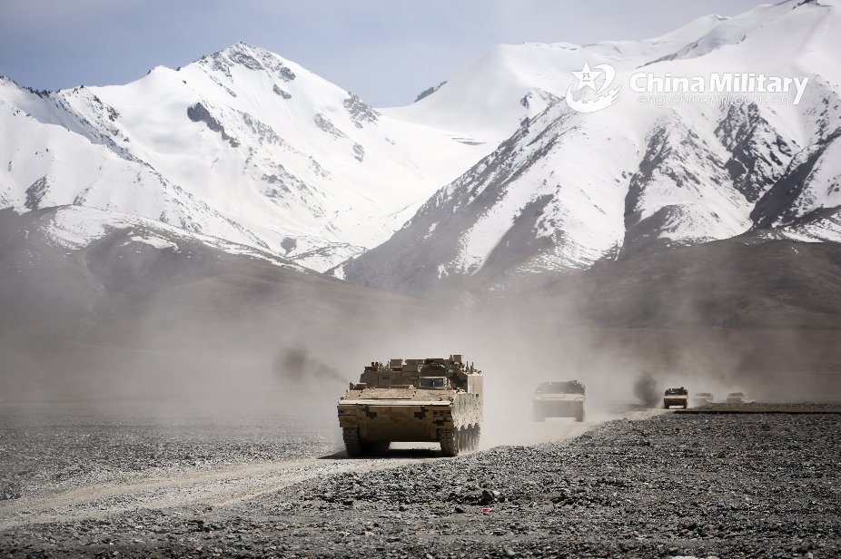 PLA MBTs and IFVs rumble in plateau mountainous area
