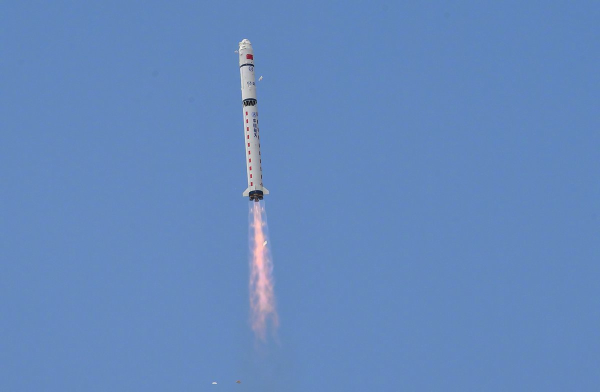 Photos of today's CZ-2D launch. It is the 50th launch of CZ-2D