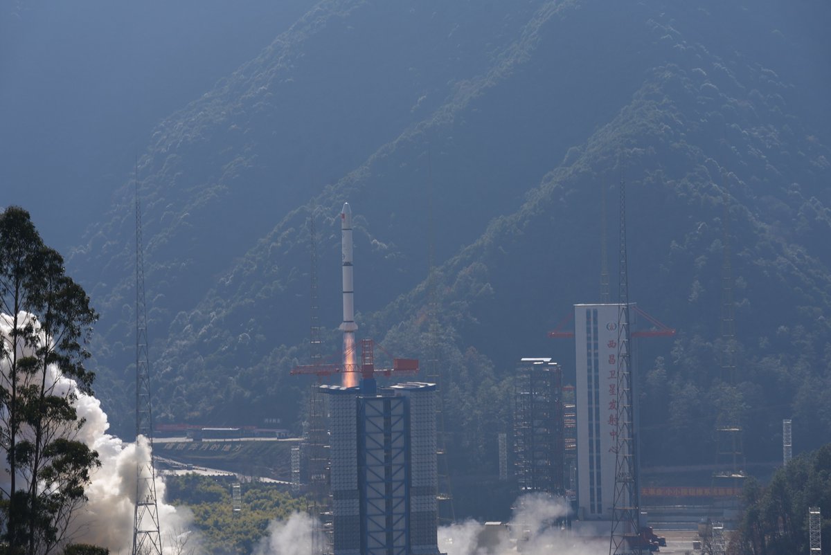 China on Tuesday successfully sent a new X-ray astronomical satellite, Einstein Probe, into space via a Long March-2C carrier rocket from the Xichang Satellite Launch Center in SW China's Sichuan. The launch marked the 506th flight mission of the Long March series rockets