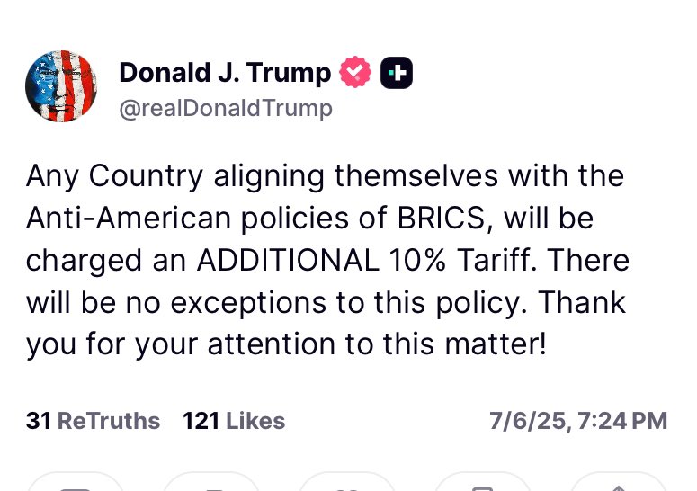 Trump prévient que tout pays s'alignant sur les  politiques anti-américaines des BRICS  sera confronté à des droits de douane supplémentaires de 10 %.