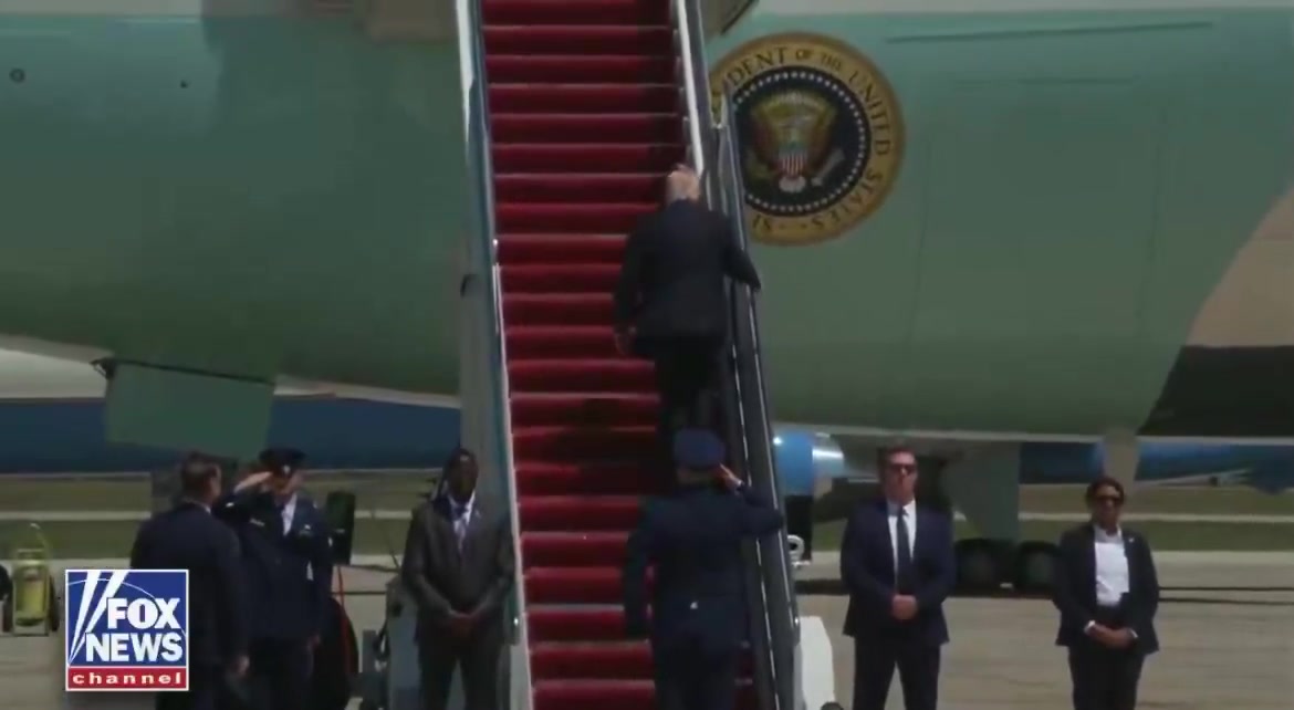 U.S. President Donald J. Trump boards Air Force One as he leaves for his trip to Beijing, China to meet with Chinese President Xi Jinping