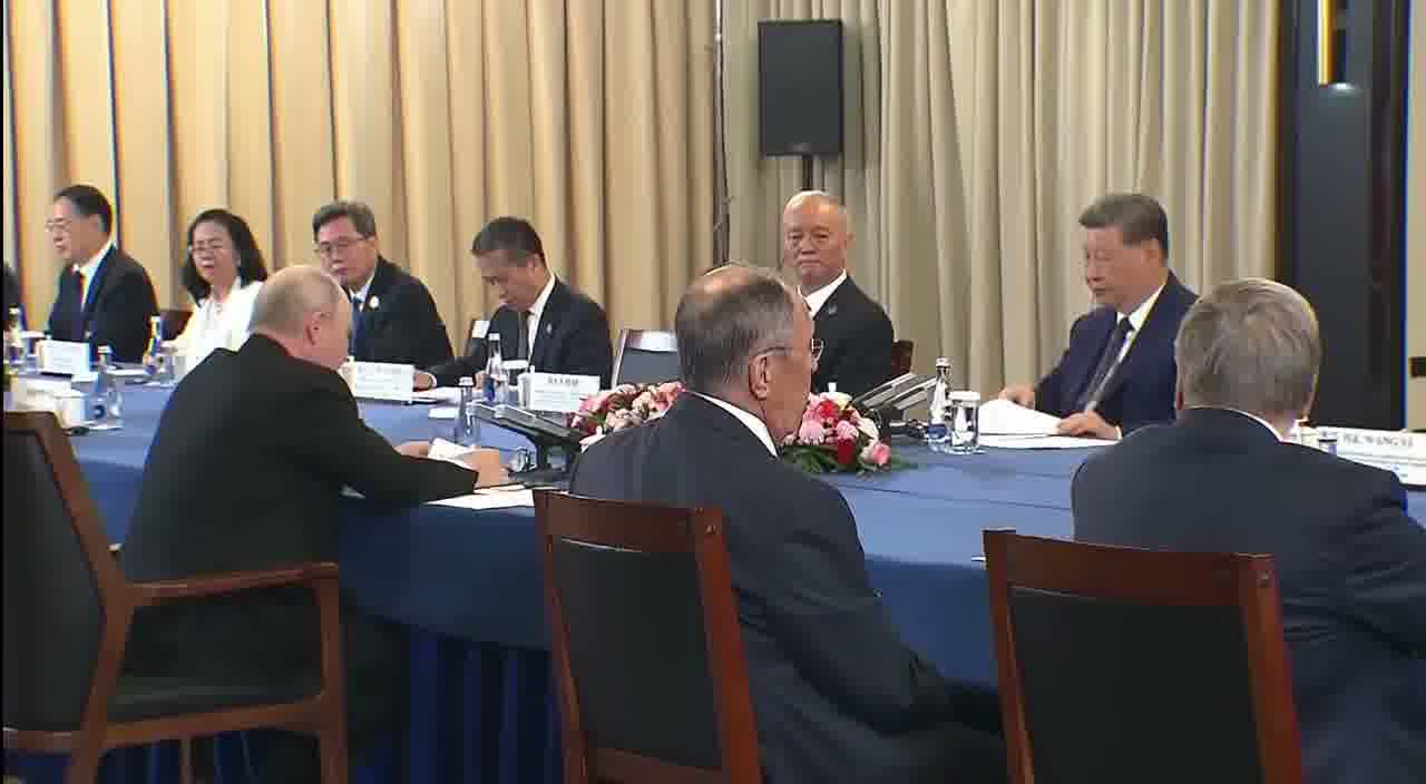 Putin met with Xi Jinping in Bishkek