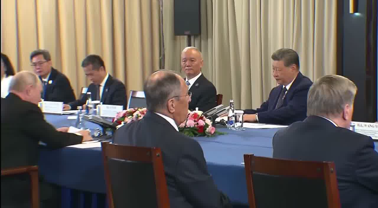Putin met with Xi Jinping in Bishkek